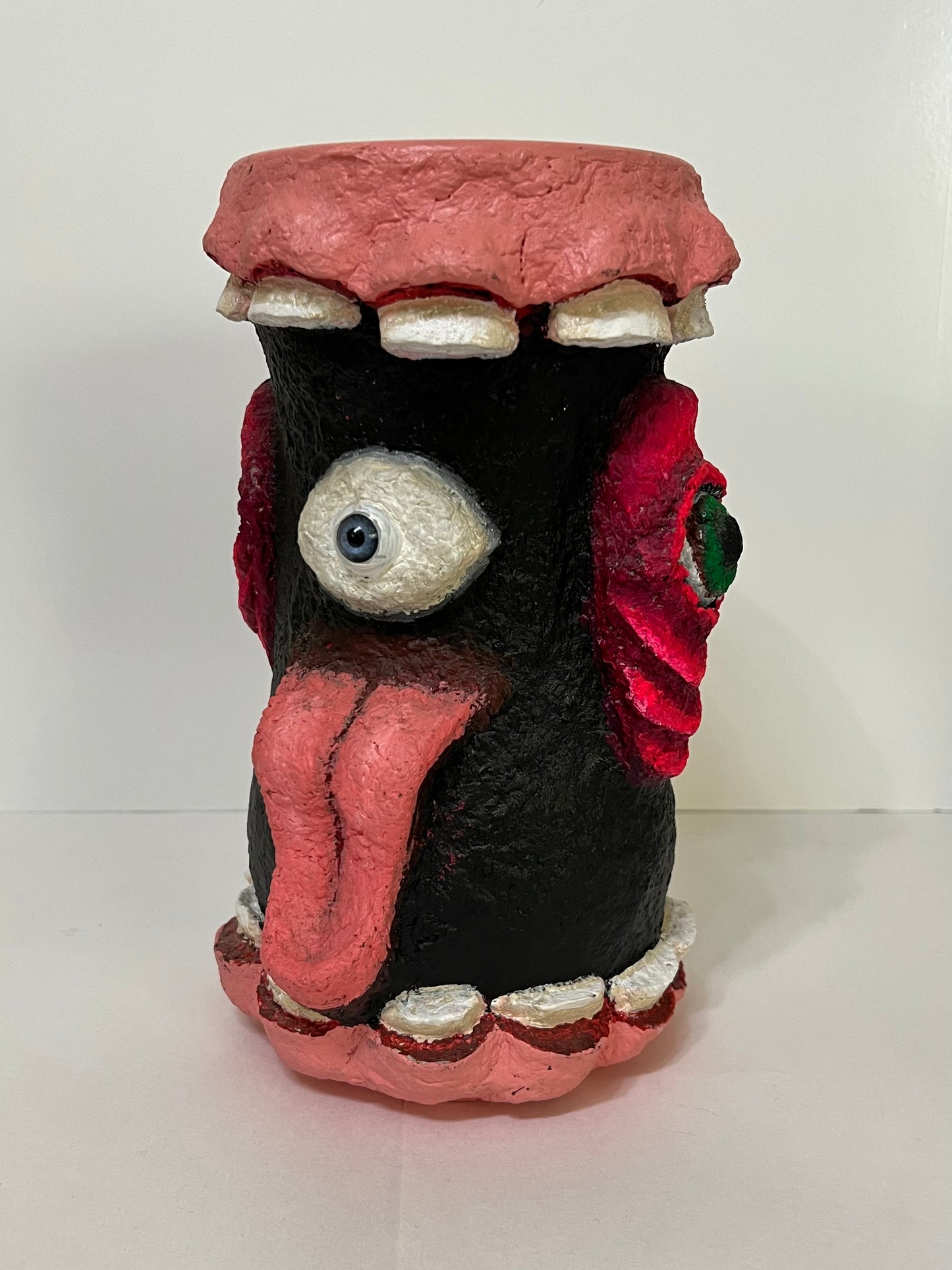 Teeth Vase